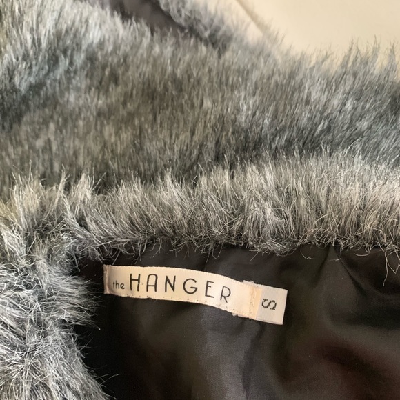 5 for $25 Gray Vest 100% polyester - Picture 4 of 5